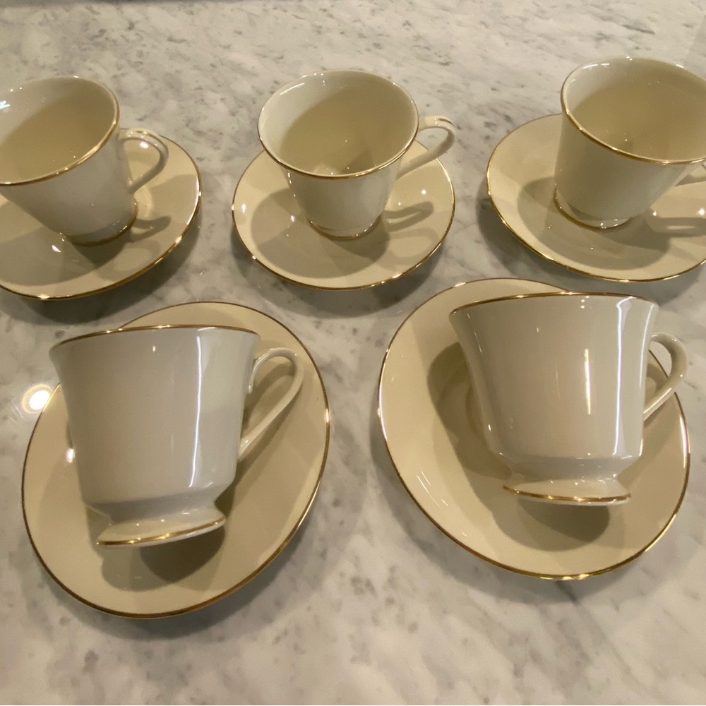 Lenox Hayworth pattern Cream and Gold Teacup